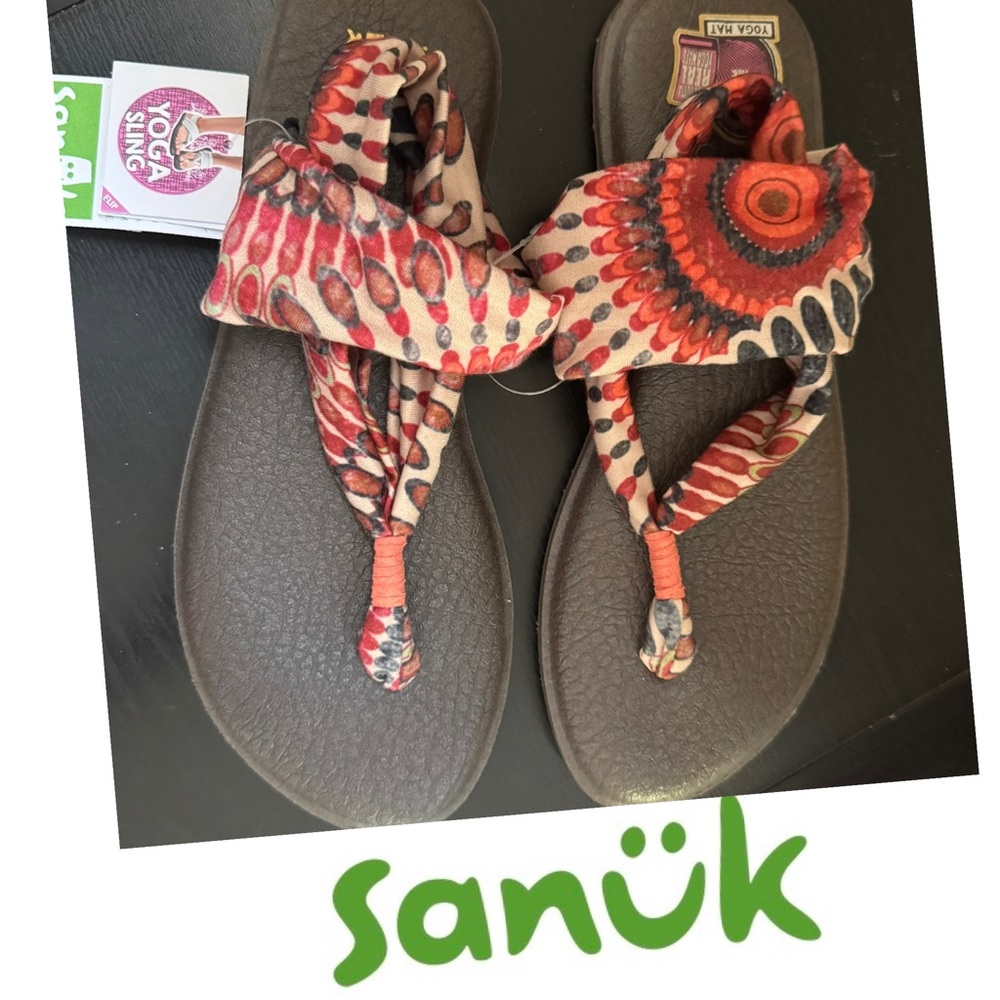 NWT Sanuk Yoga Sling Sandals Size 9